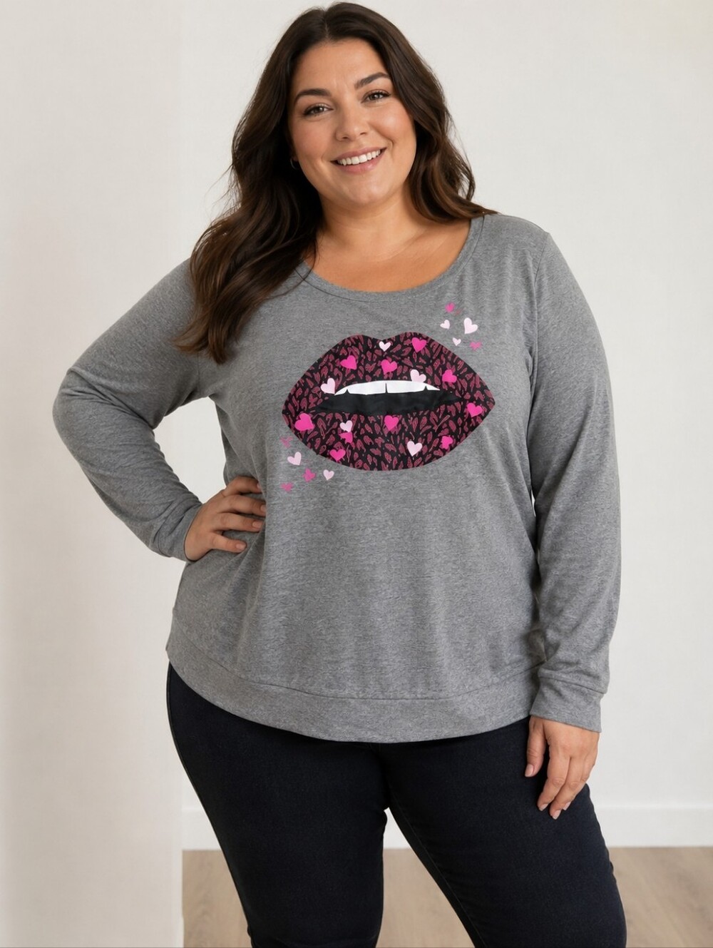 NWT 1 Torrid Red Lips Heart Love Long Sleeve Pullover Sweater Gray Plus Size 3X